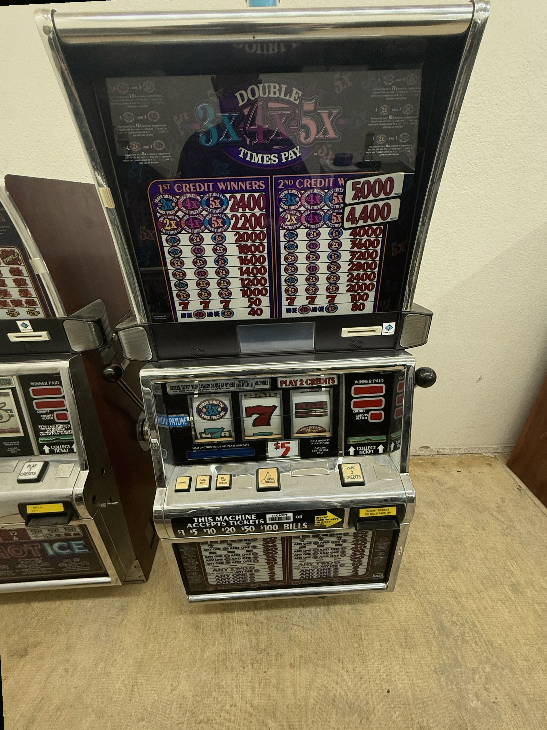 IGT S2000 Reel Spinner Double 3x4x5x Times Pay