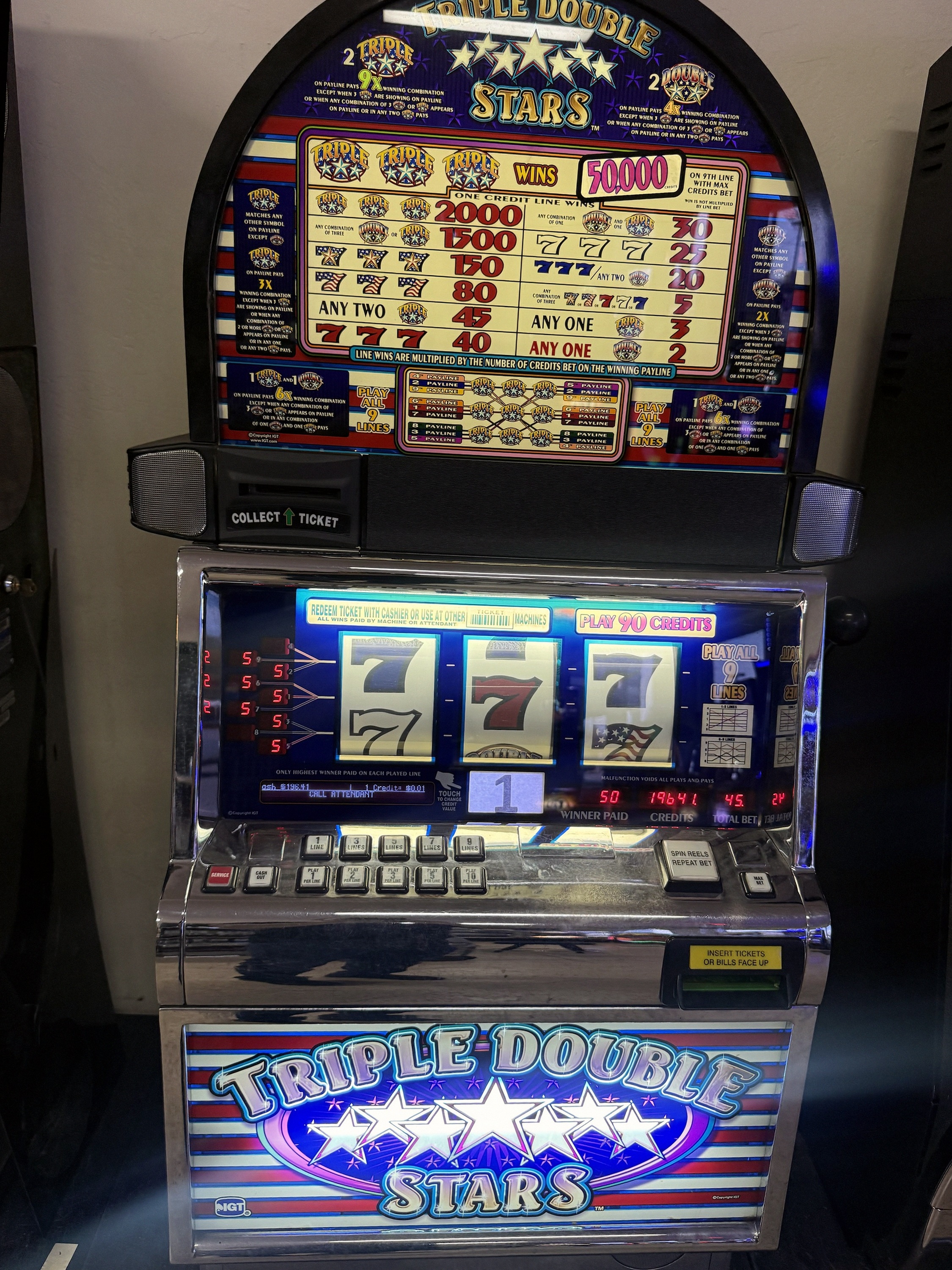 IGT S2000 Reel Spinner Triple Double Stars